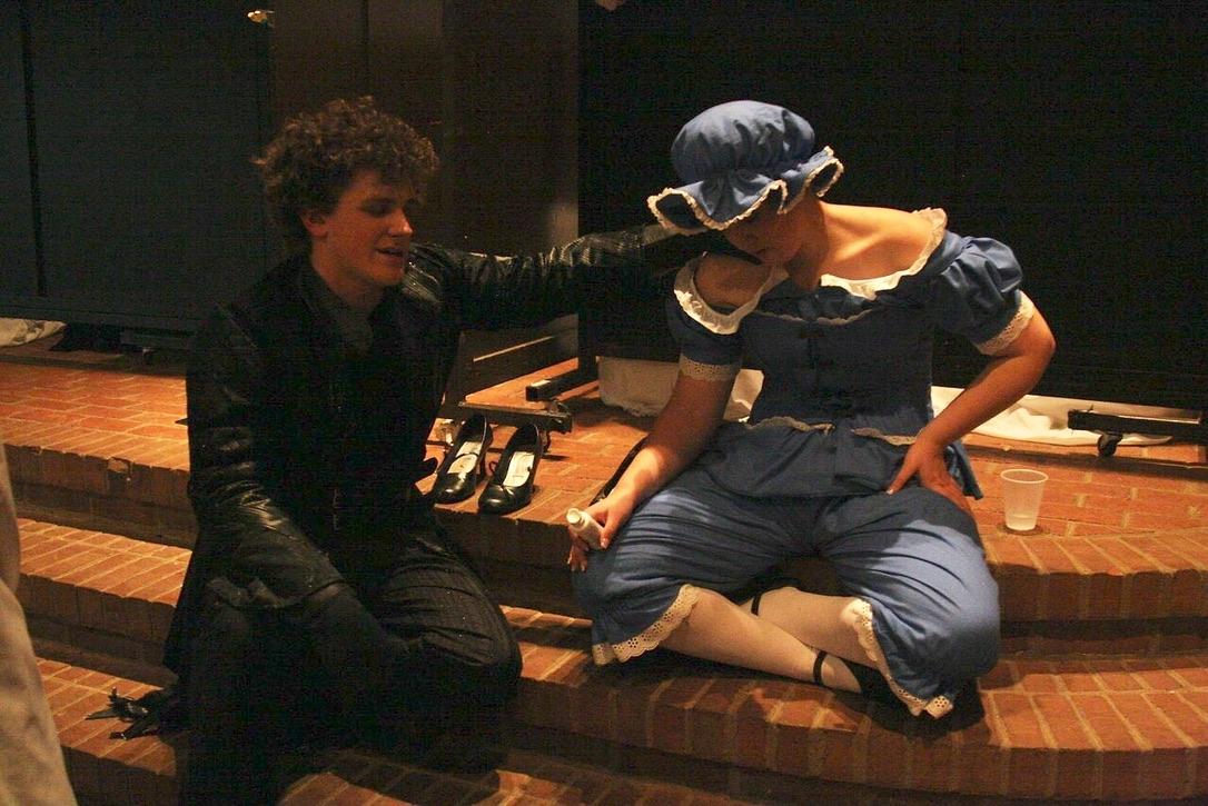 The Wedding Website of Sydney Hooper and Leo Moucka