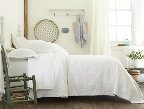 Charlotte Matelassé Coverlet & Shams