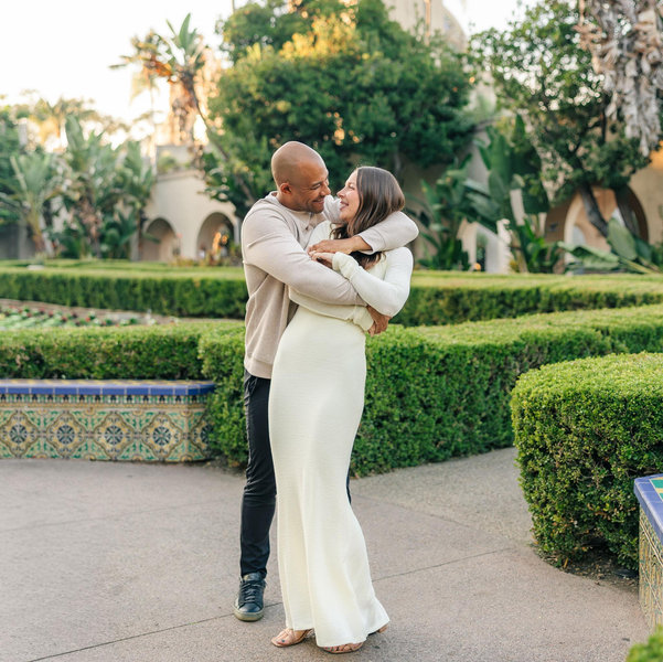 Devon Holmes and Kory Kindle's Wedding Website