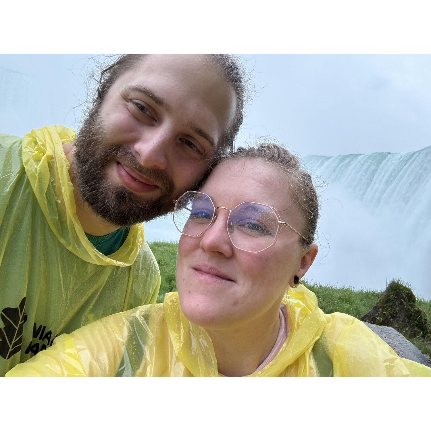 we love to travel!