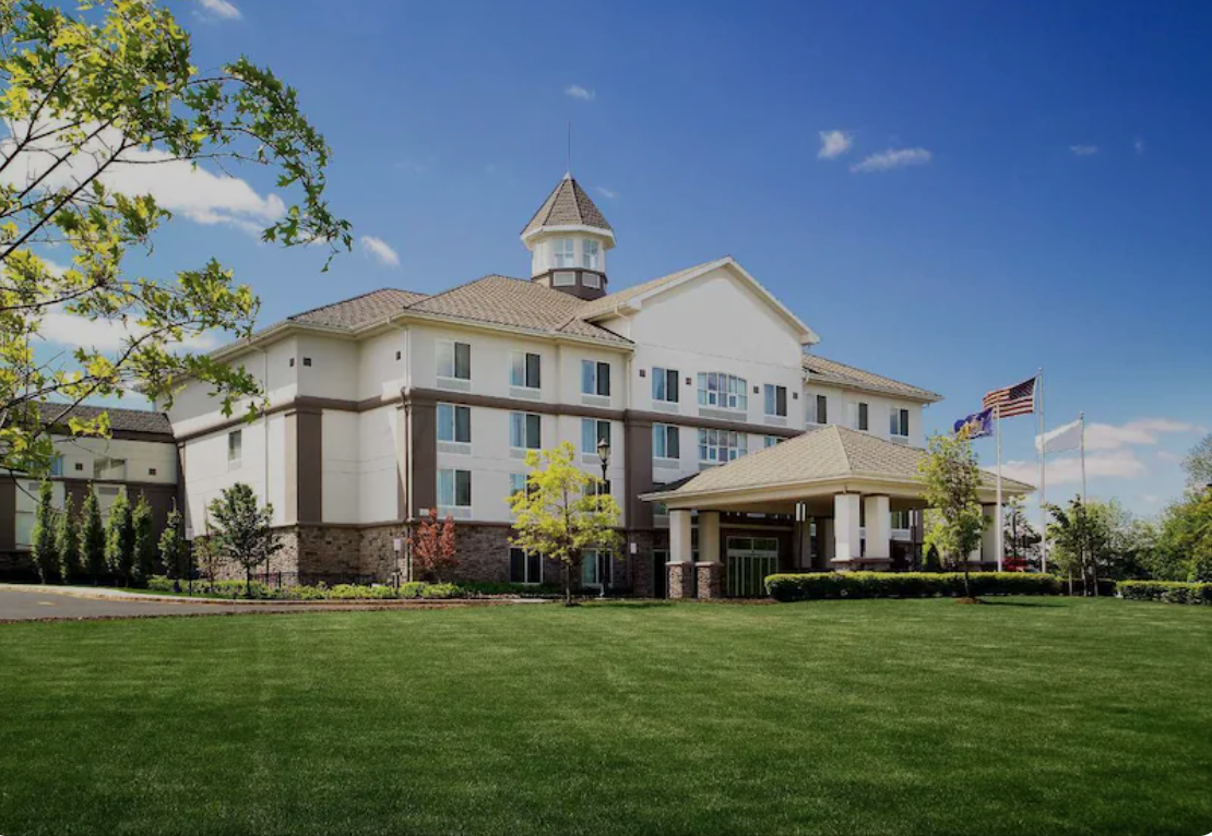 The Wedding Website of Isabella Mueller and Jerrime Linekin