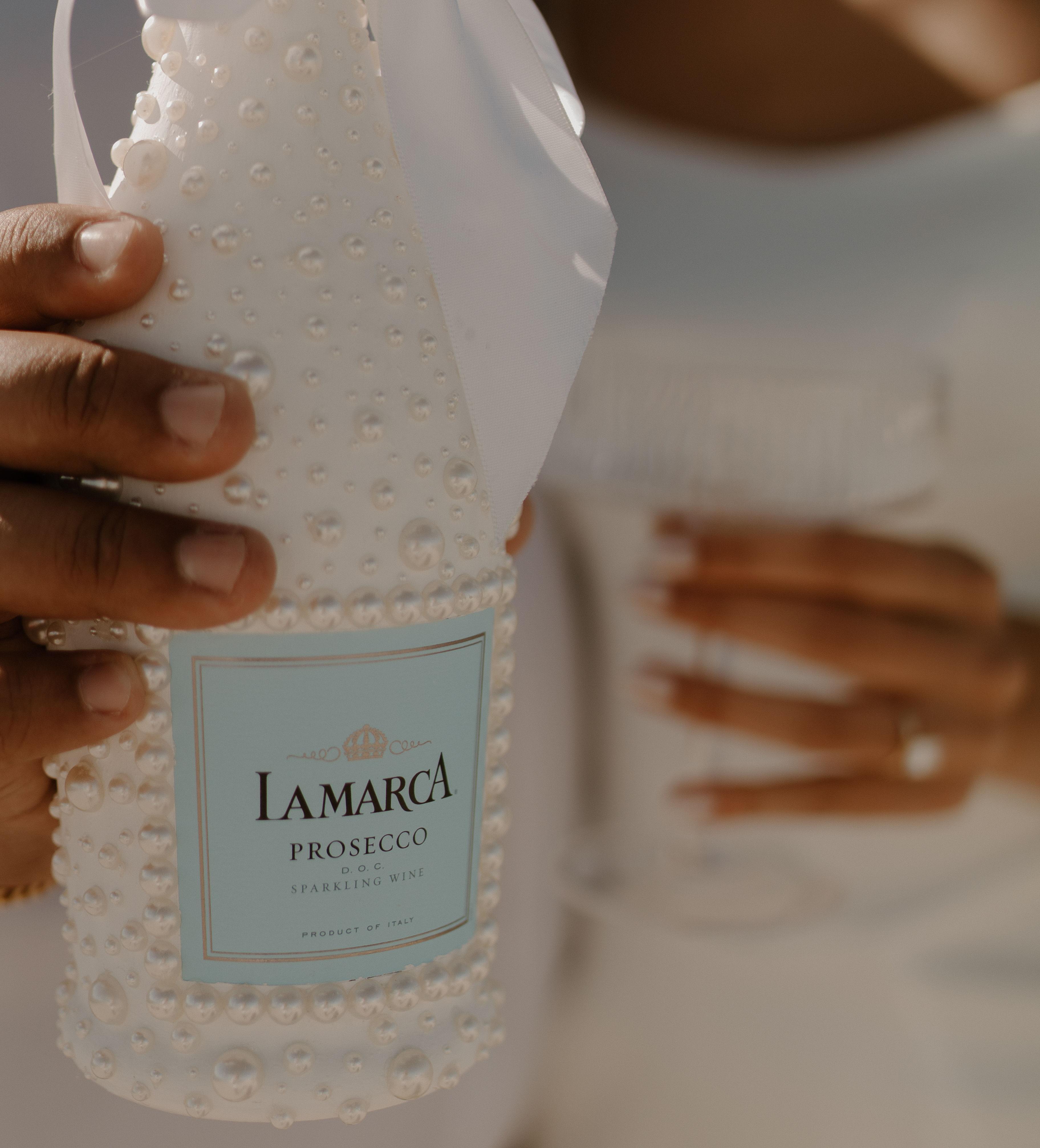 The Wedding Website of Mikayla Robinson and Elijah Williams