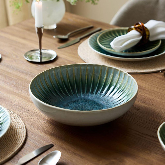 Suvi Serveware, Serve Bowl, Green
