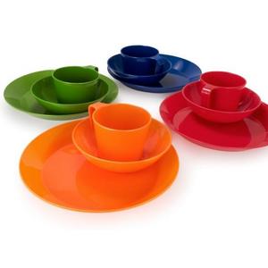 Cascadian 4 Person Table Set