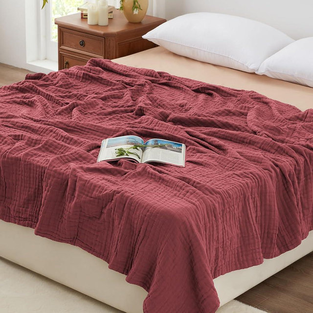 Love's cabin 100% Cotton Muslin Blanket, 6 Layer Lightweight Breathable Gauze King Size Blanket 108 x 90 Inches, Soft Summer Blanket for Bed, Wine Red