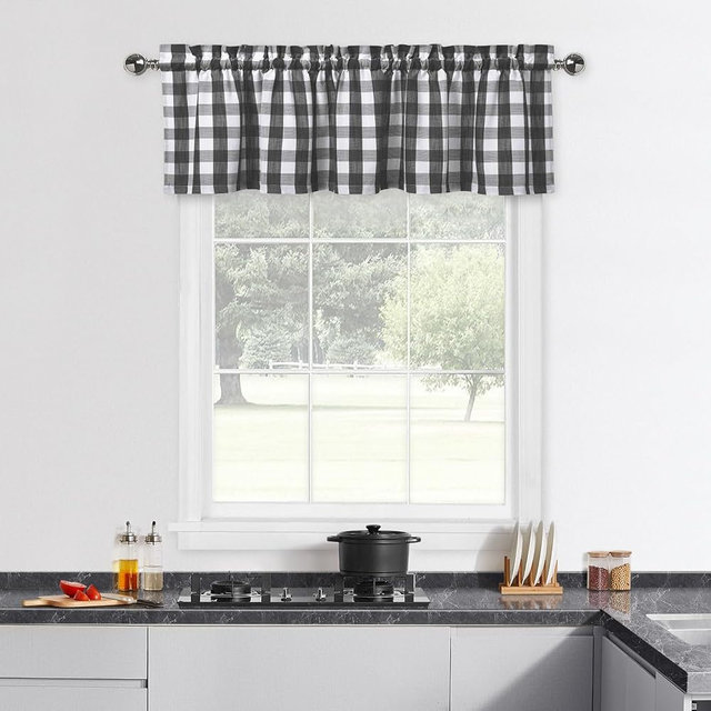 Bapawfish Black White Plaid Valance Rod Pocket Kitchen Curtains 55"x15"x1 | Café Valance,Buffalo Checkered,Gingham Geo Pattern,Farmhouse Yarn Dyed Light Filtering,Window Treatment
