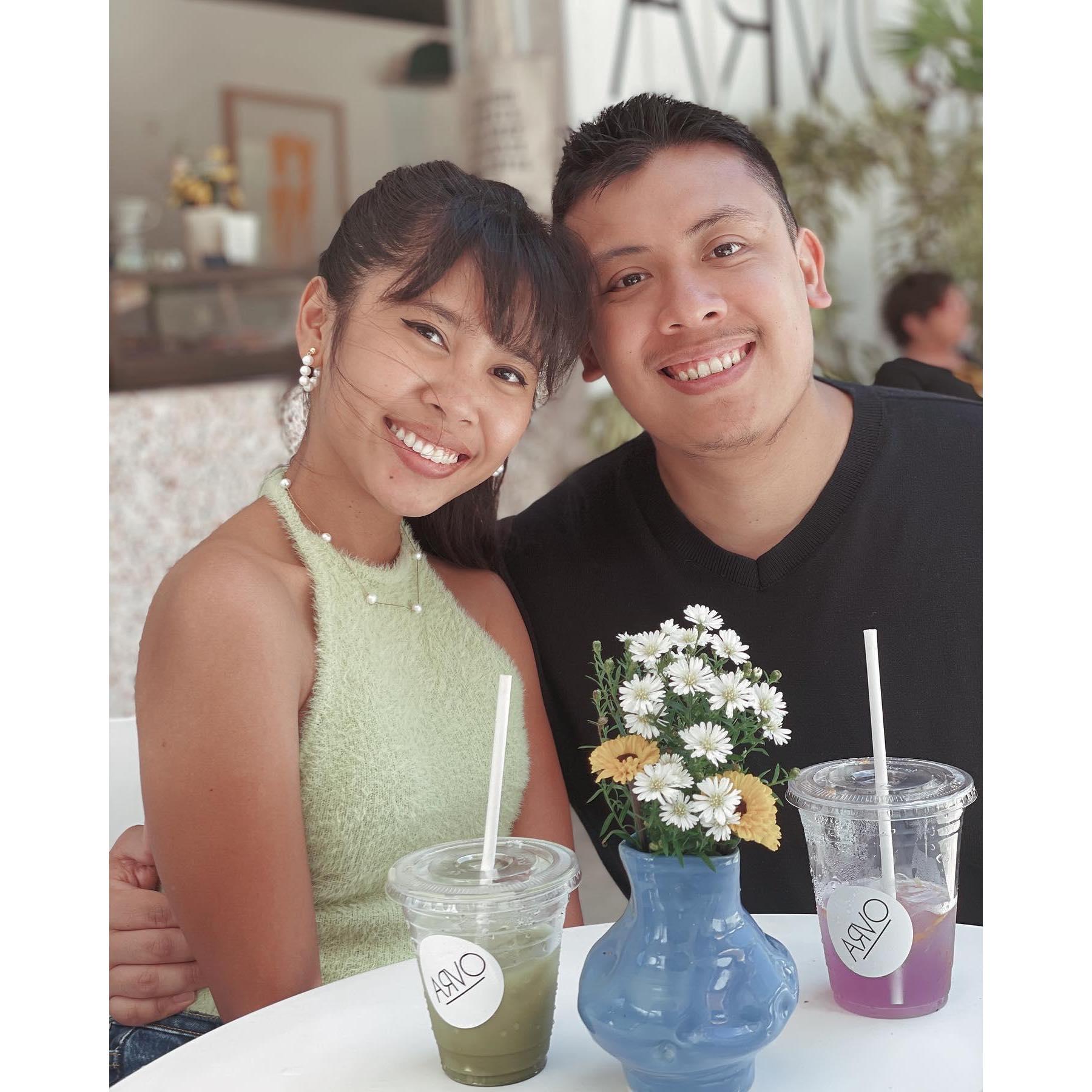 Arvo has some pretty good drinks and avocado toast🥑