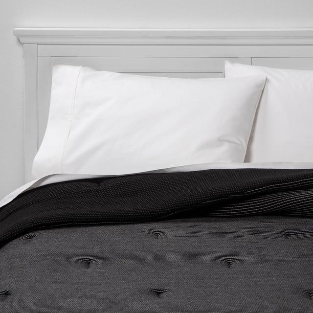 Full/Queen Dobby Jersey Comforter Black - Room Essentials™