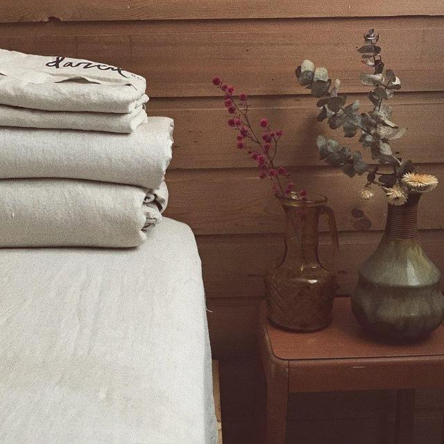 Linen Bed Set