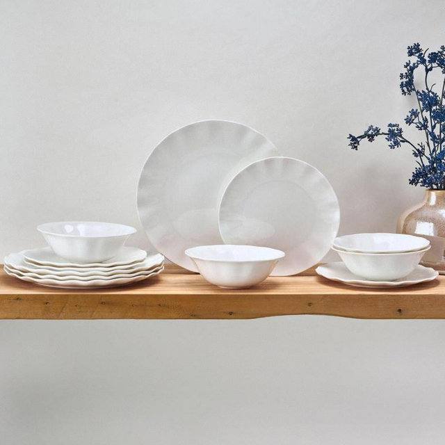 Elodie Scalloped Dinnerware Set, Service for 4