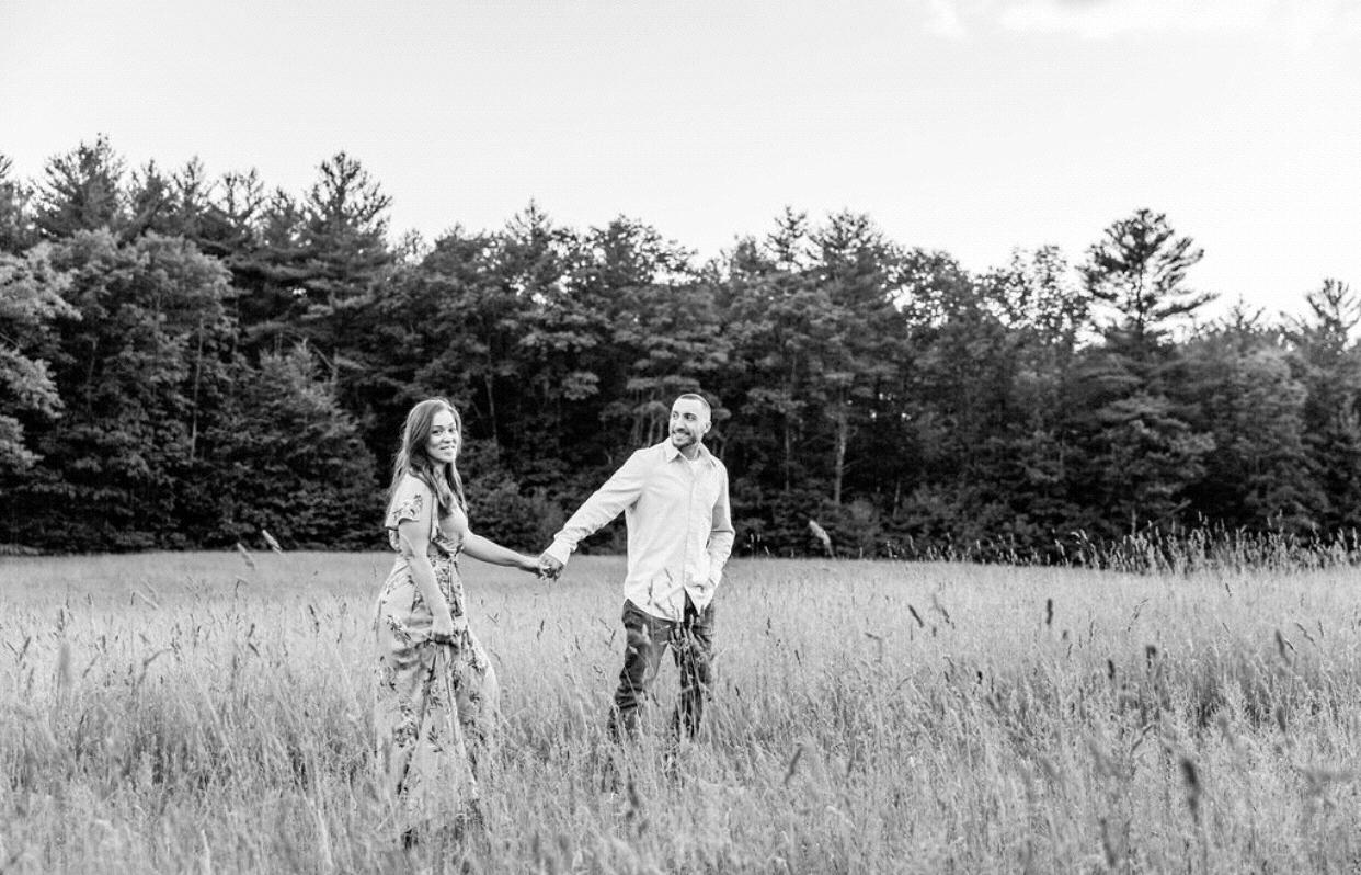 Engagement Photos 
Jennifer Halla Photography 📸