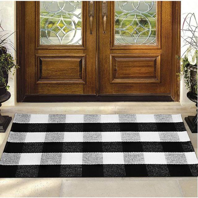 Buffalo Plaid Rug - YHOUSE Checkered Indoor/Outdoor Door Mat Outdoor Doormat for Front Porch/Kitchen/Laundry Room Welcome Layered Mat (23.6“X35.4“, Black and White Plaid)