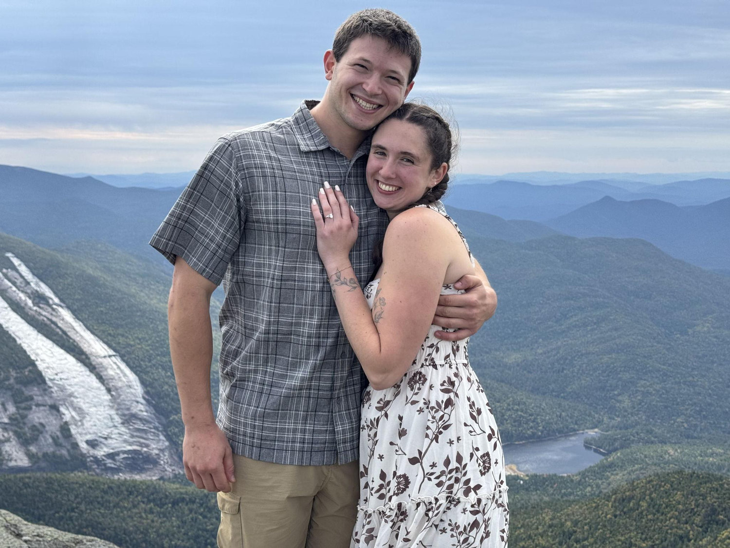 The Wedding Website of Jake Fernbacher and Melanie Como