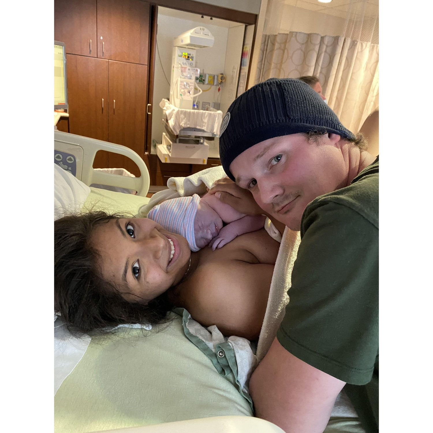 We become parents! Sophia is a big sister!