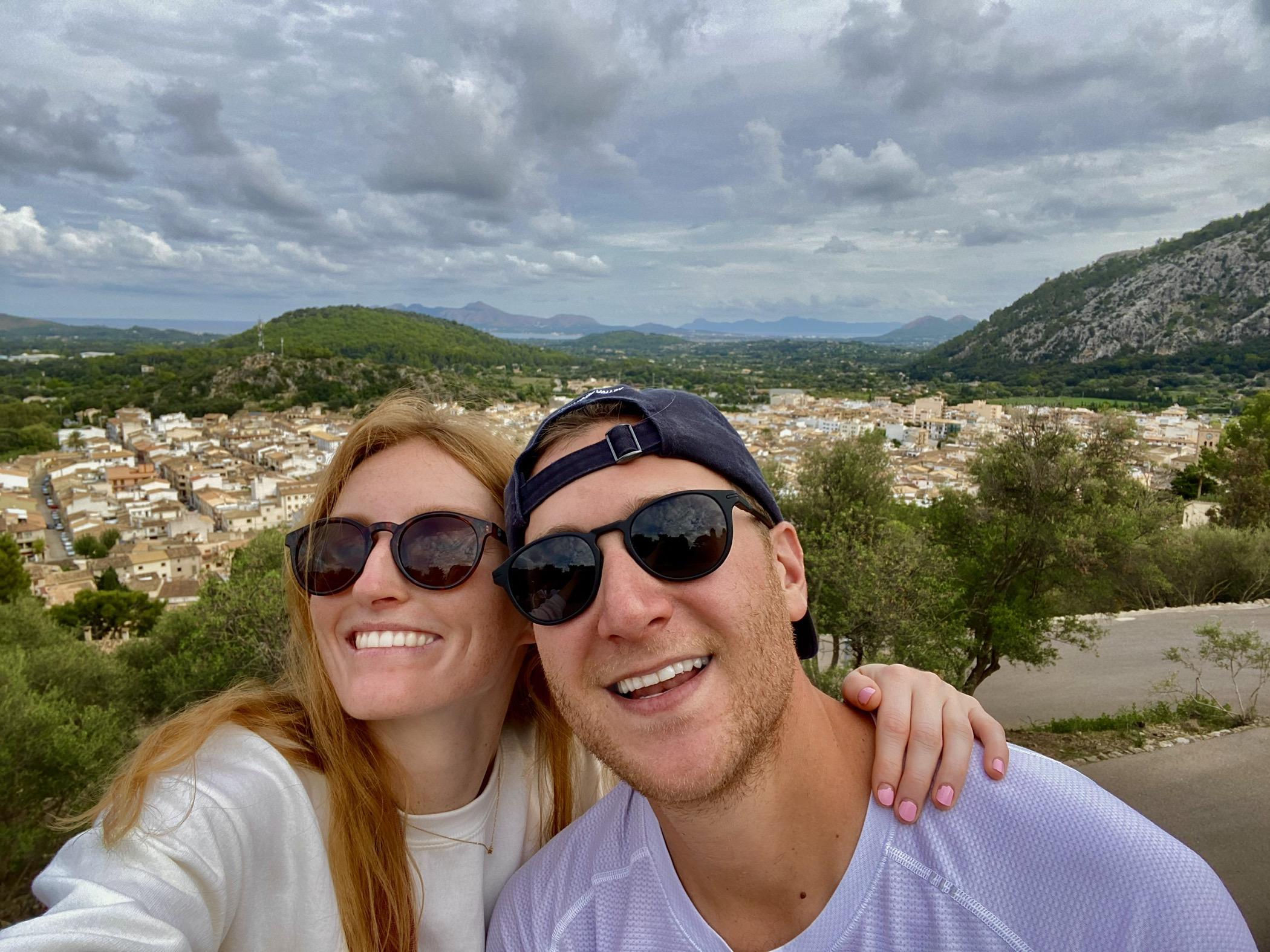 The Wedding Website of Charlie Singer and Kelly Harmon