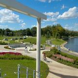 Gray's Lake Park