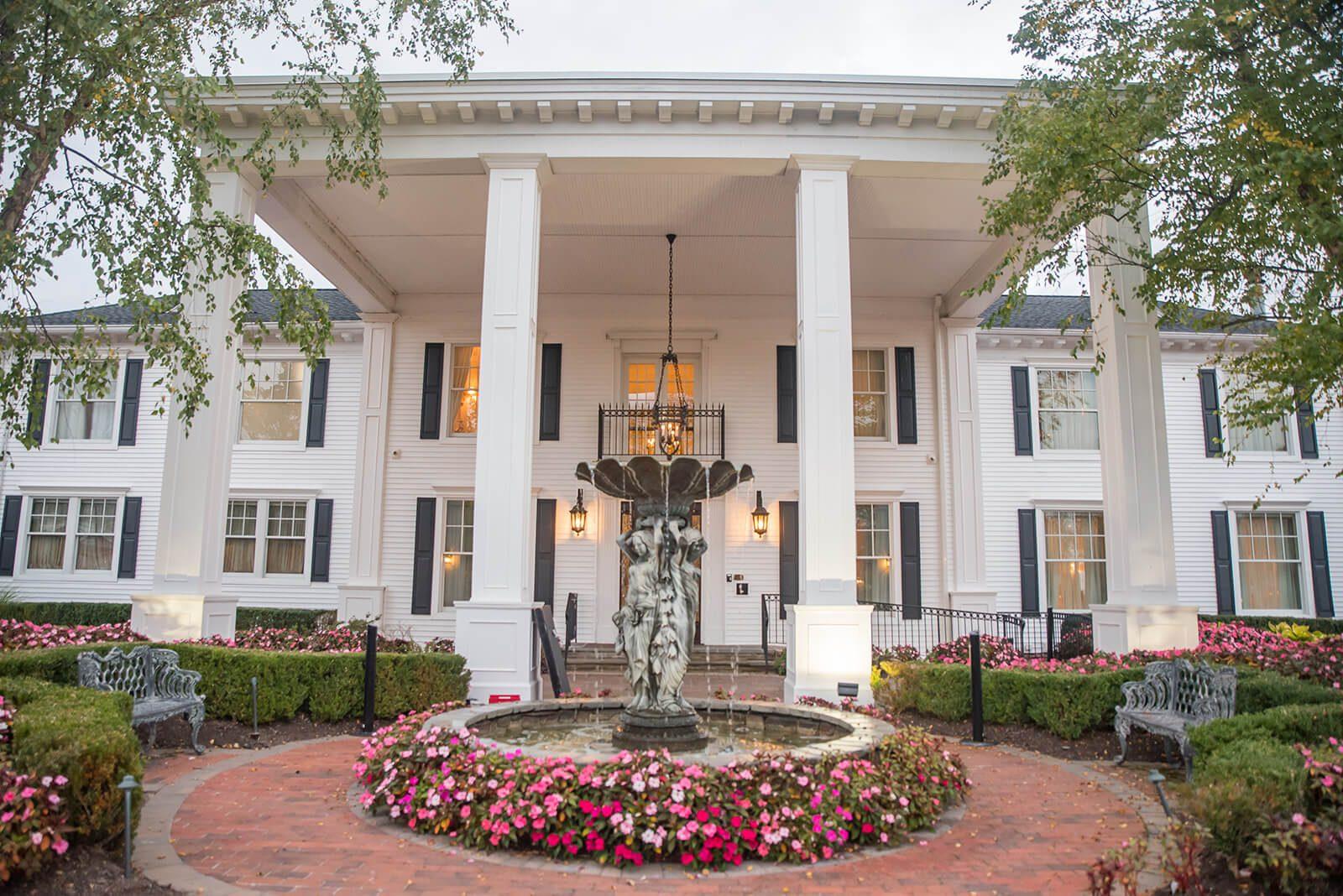 The Wedding Website of Sarah Inglis and Tyler Easton