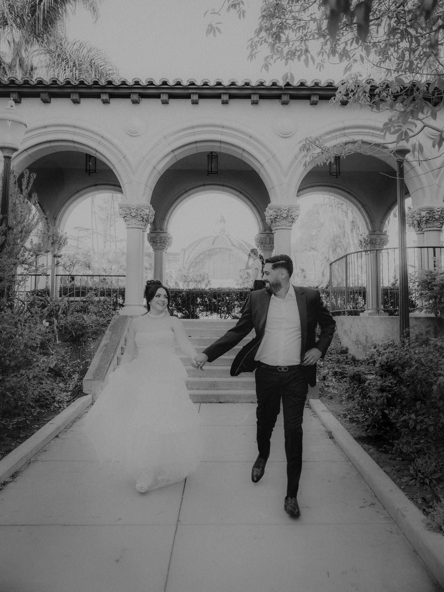 The Wedding Website of Alan Aleman and Dora Guardado