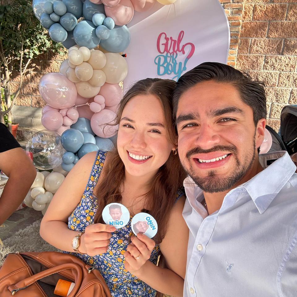 Revelación de Género Abi & Migue