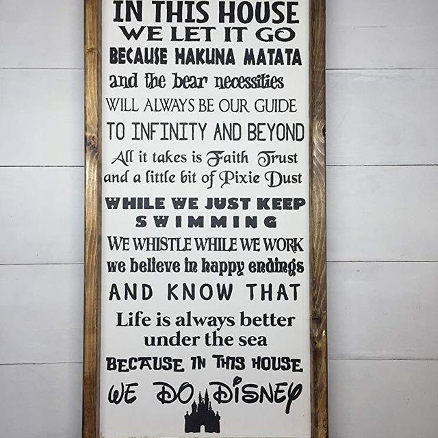 IN THIS HOUSE WE DO DISNEY | DISNEY FAMILY | DISNEY SIGN | DISNEY DECORATION | 12"x24"