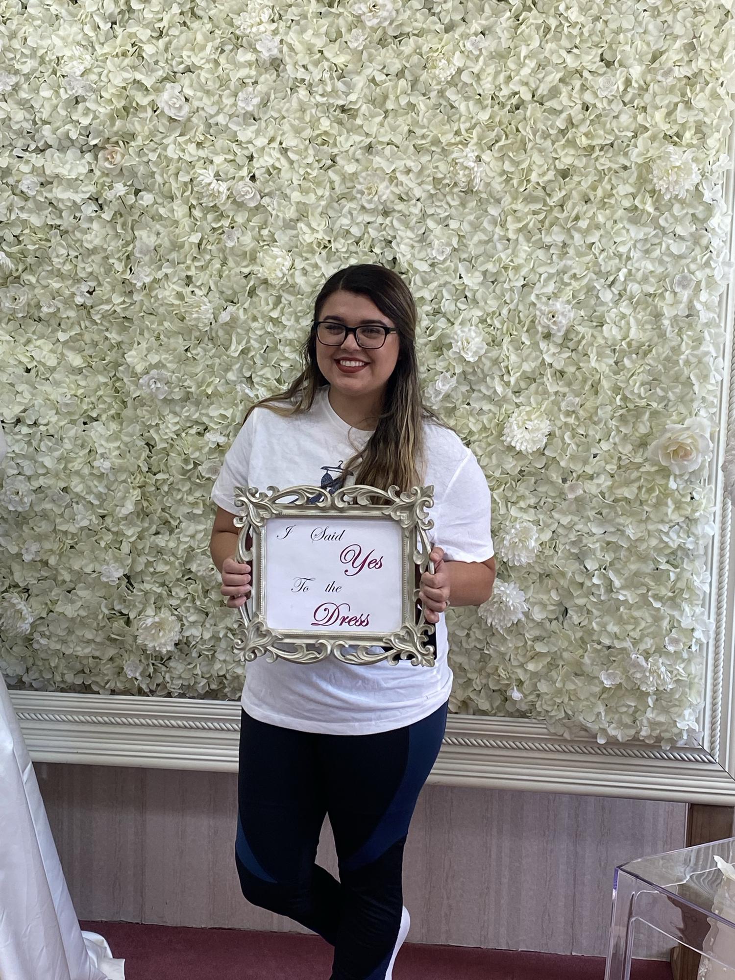 Melanie said yes to the dress!
July 2021