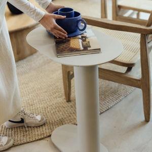 Mesa auxiliar Jacinta - Diamantina y la Perla