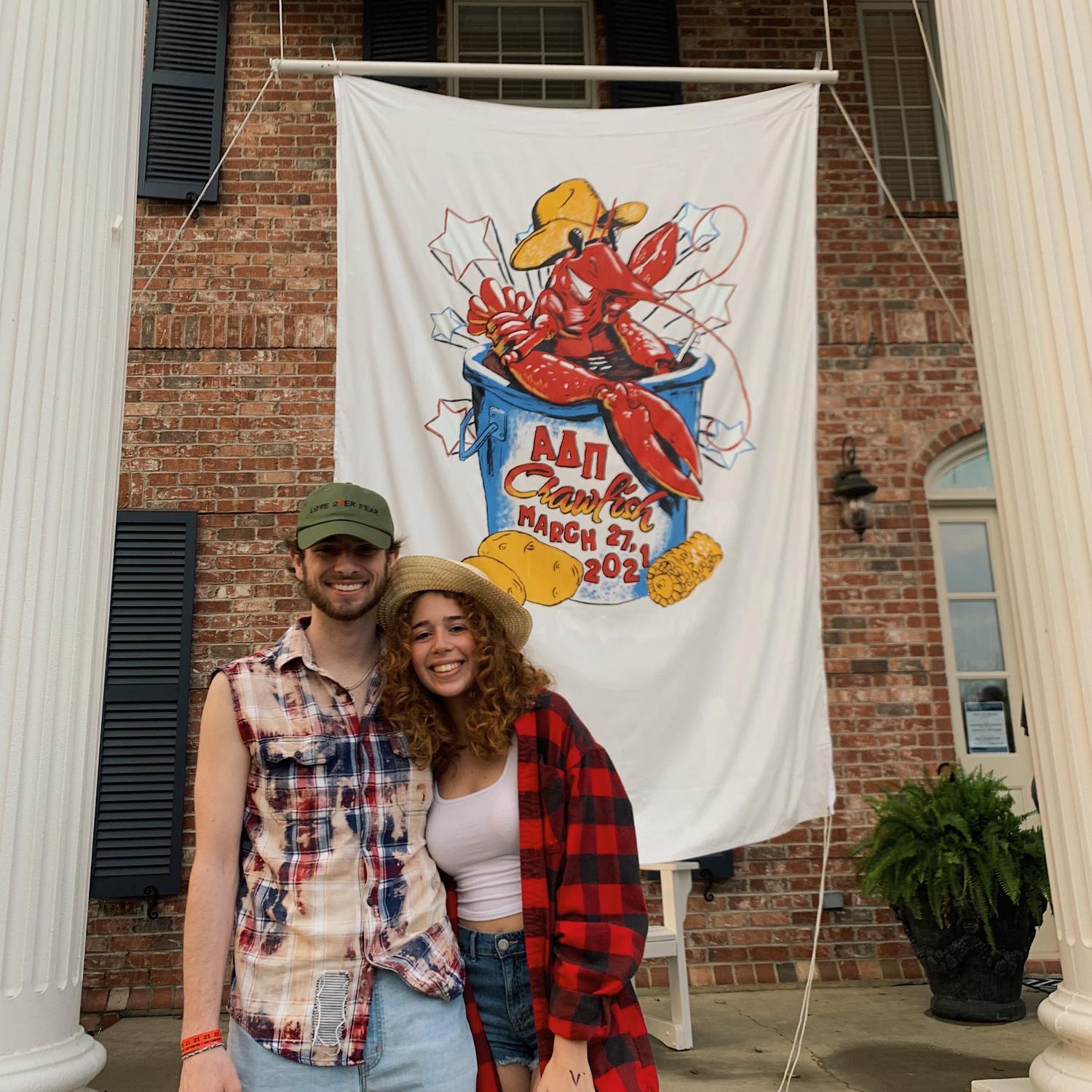 Crawfish date party!!