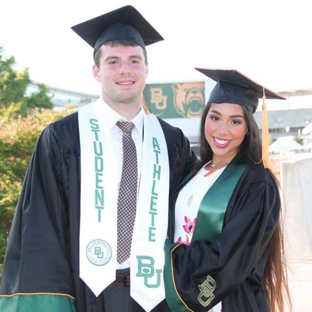 Dec 2020
Brenda & Michael graduated from Baylor