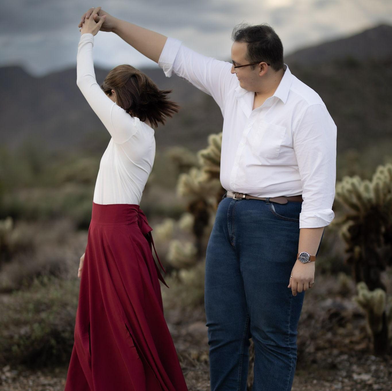 Jon planed a surprise photoshoot in the White Tanks after our engagement.