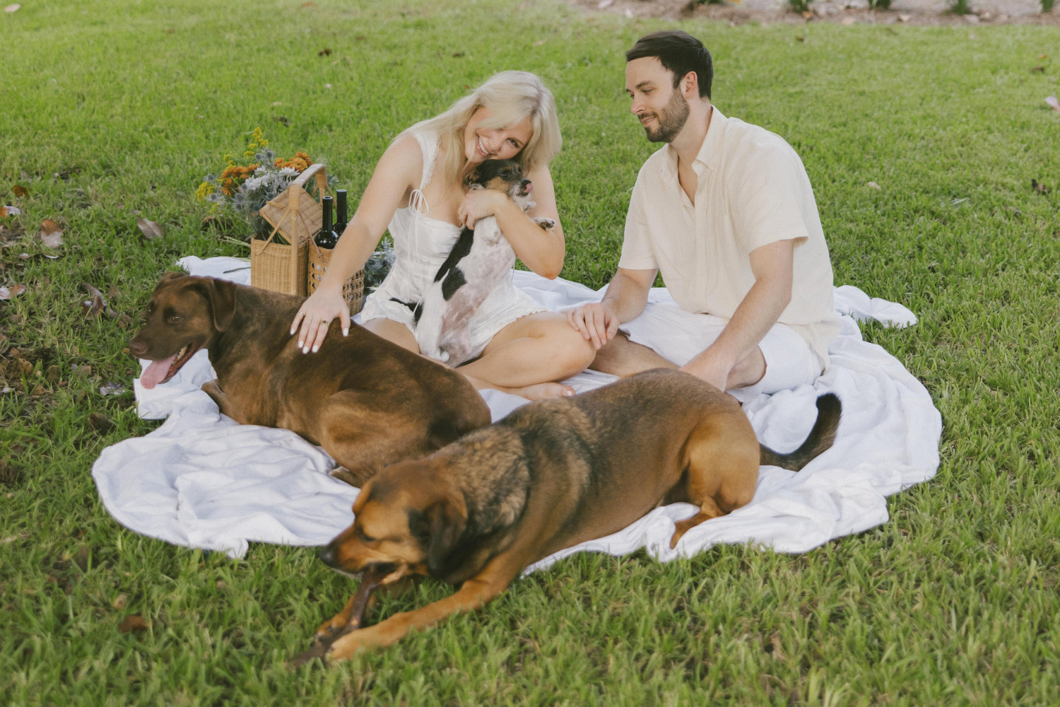 The Wedding Website of Rose Clemo and Jase Ledman