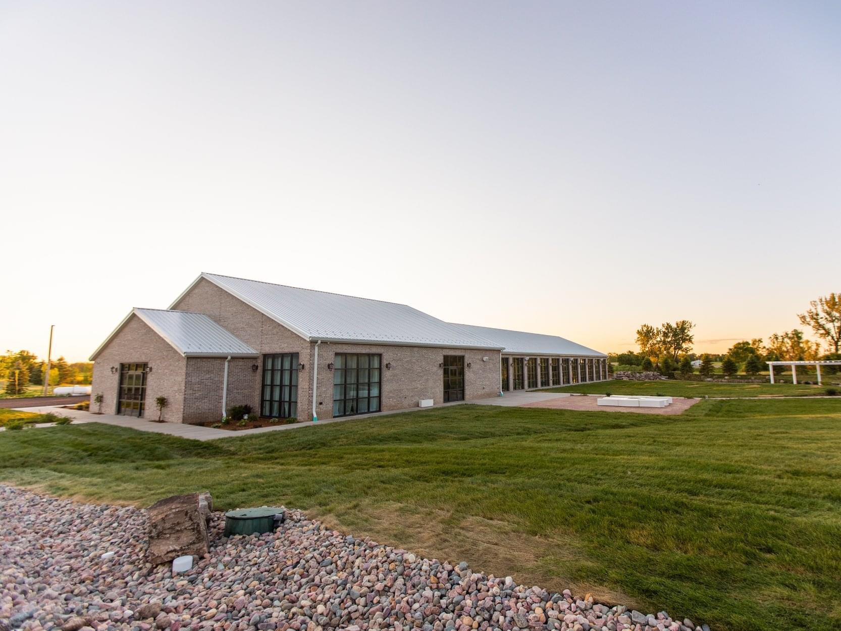 The Wedding Website of Rachel Black and Brendan Hansen