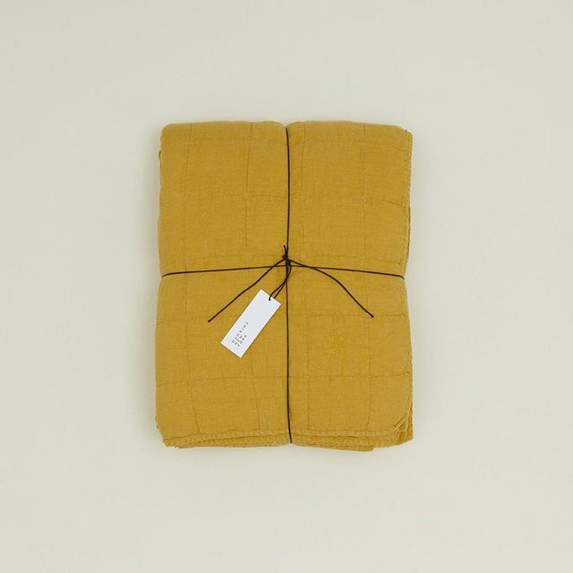 Simple Linen Quilt