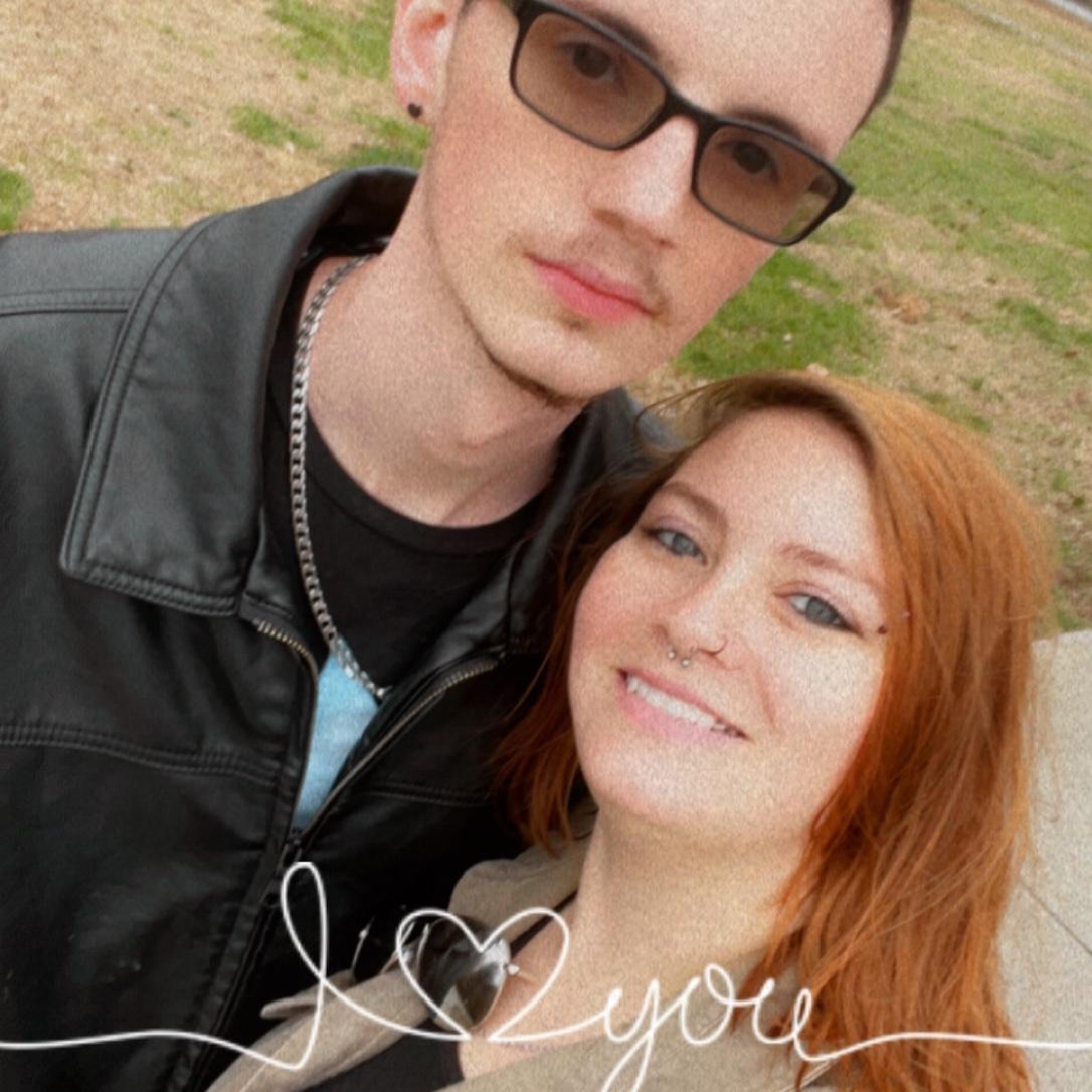 A small trip to the park for a quick date.