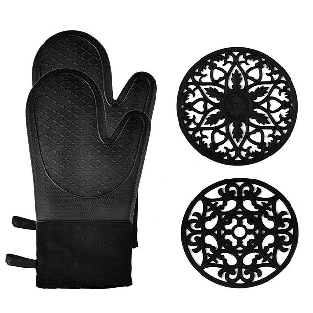 Gorilla Grip Cutting Board Set of 3 and Silicone Oven Mitt and Pot Holder 4  Piece Set, Includes Cooking Mitts and Trivet Mats, Cutting Boards are