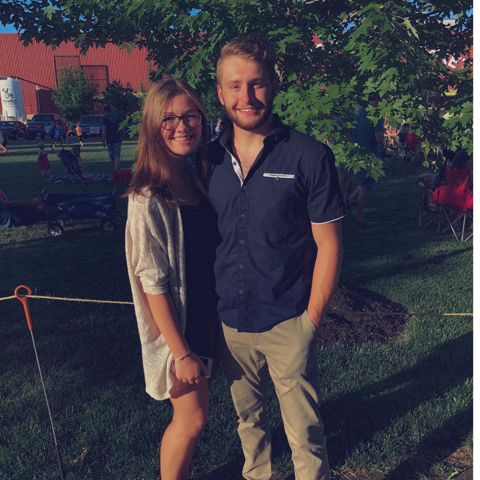 The weekend I met Taylor's family and our first real picture together
