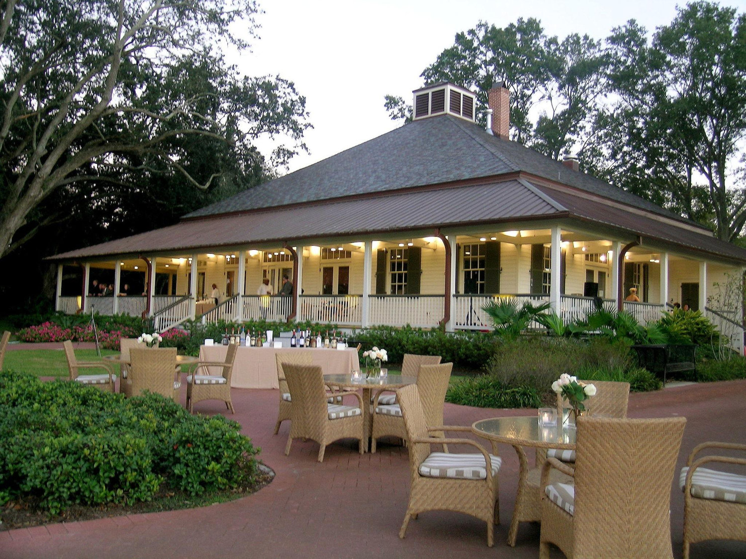 The Wedding Website of Georgia Christie and Joshua Pardo