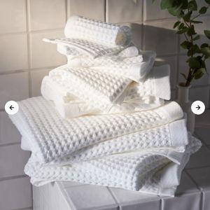 Dreamweave Waffle Hand Towels