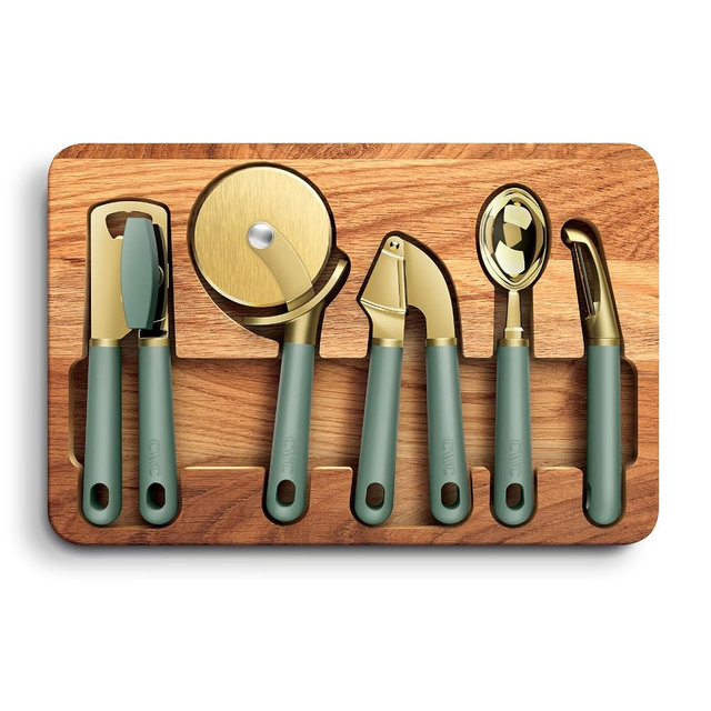 COOK WITH COLOR 6-Piece Kitchen Tool Set with Acacia Wood Cutting Board, Can Opener, Pizza Cutter, Garlic Press, Scoop & Peeler, Sage