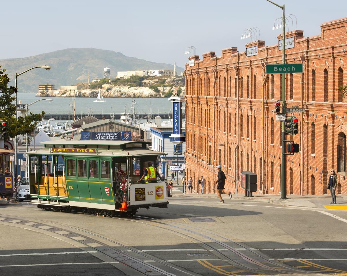 The Wedding Website of Ashley Washington and Chauncey Owens