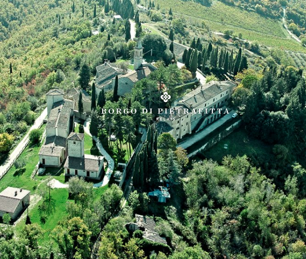 The Wedding Website of Niall O'Hara and Isabella Chambers