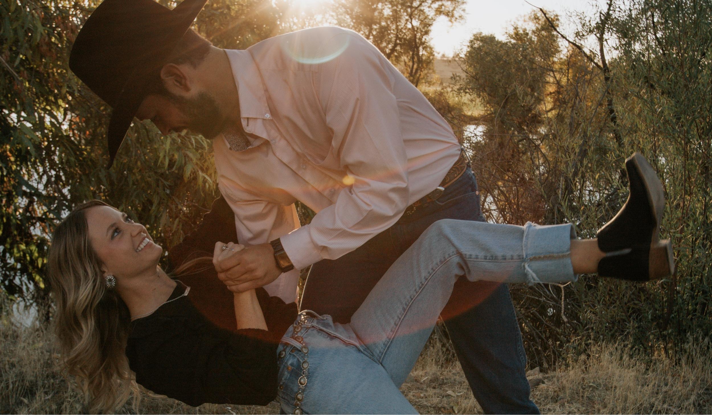 The Wedding Website of Chelsea O’Grady and Zane Lannen