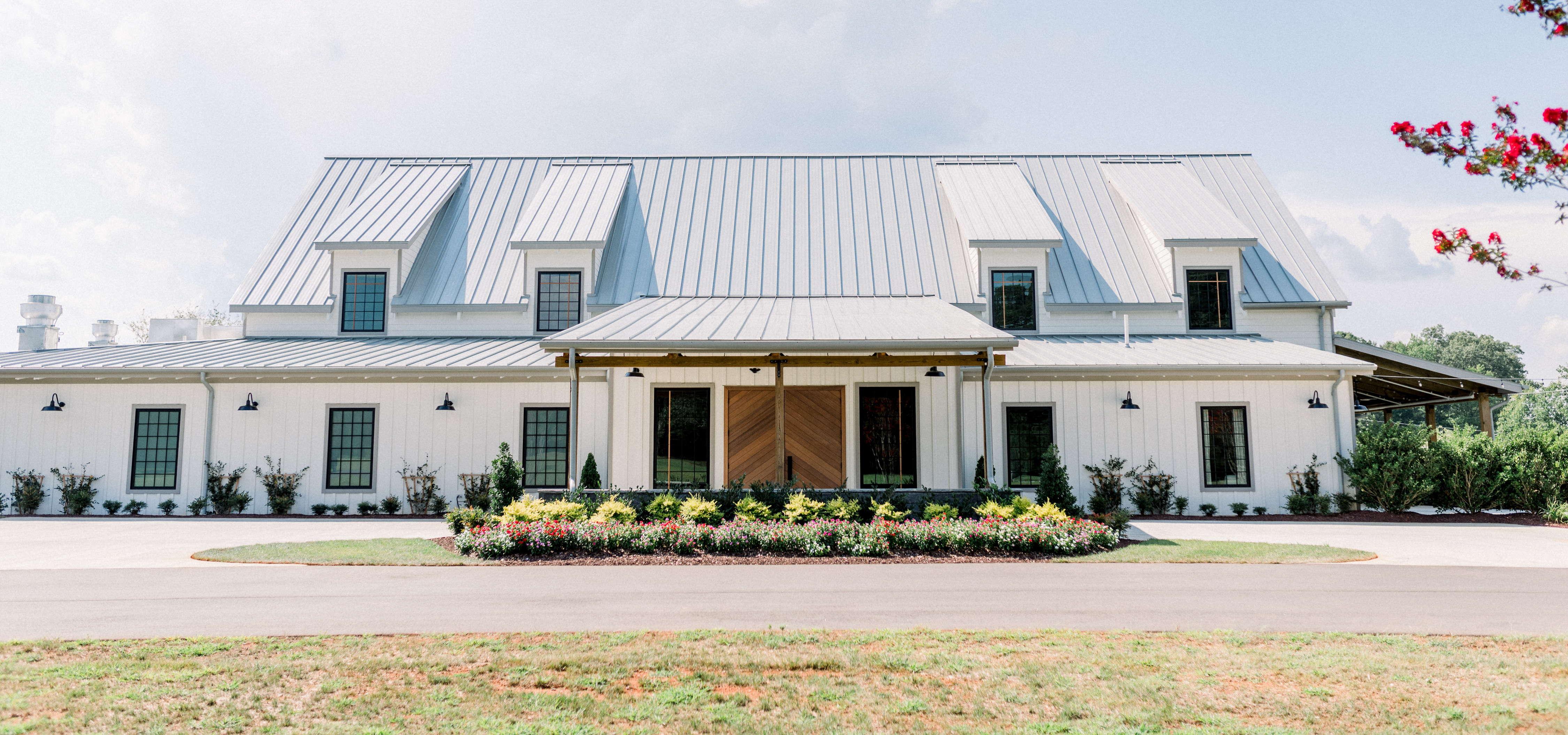 The Wedding Website of Shannon Burns and Spencer Welch