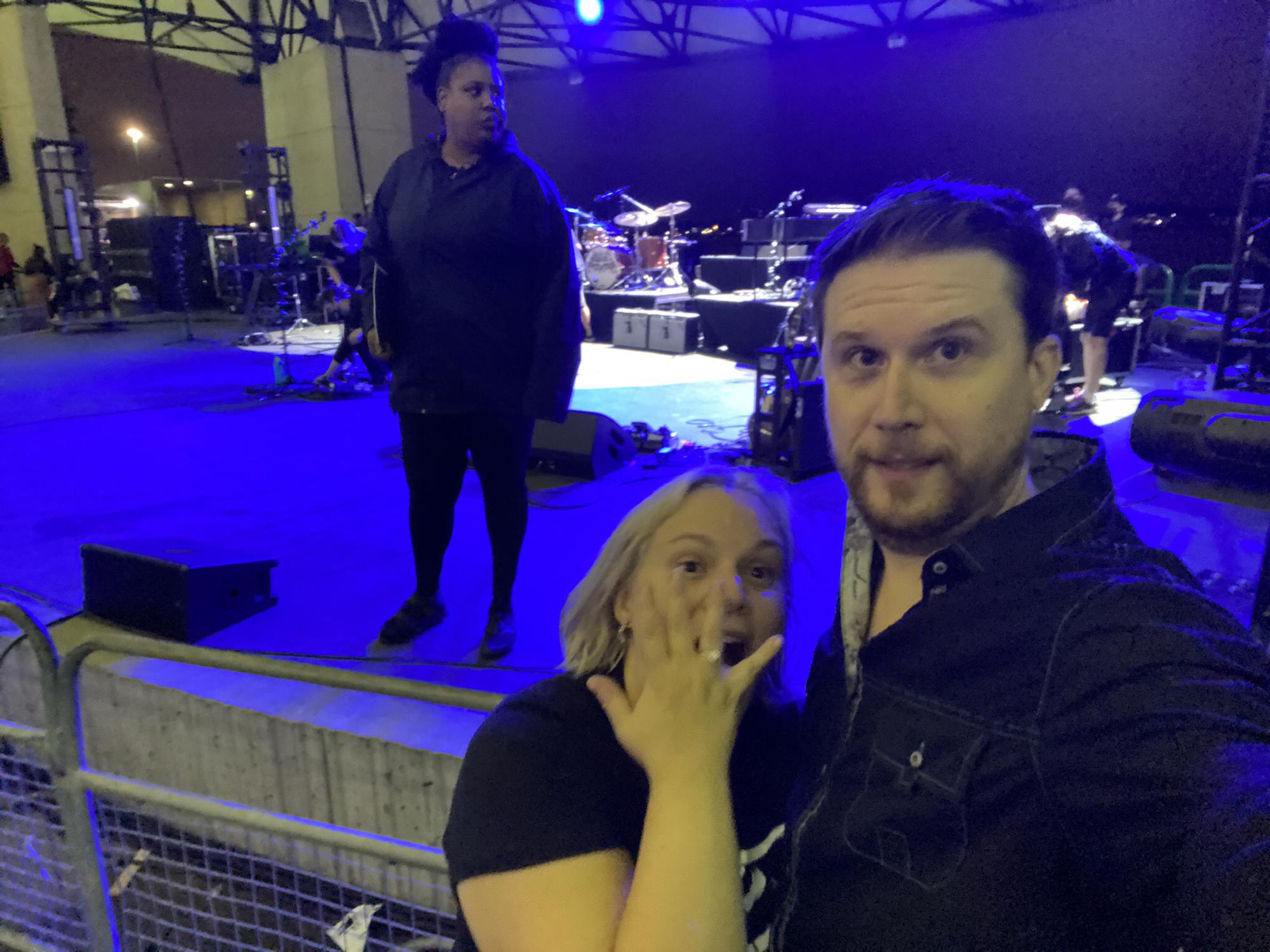 Aaron proposed at a Phoebe Bridgers concert and this lady didn't care.