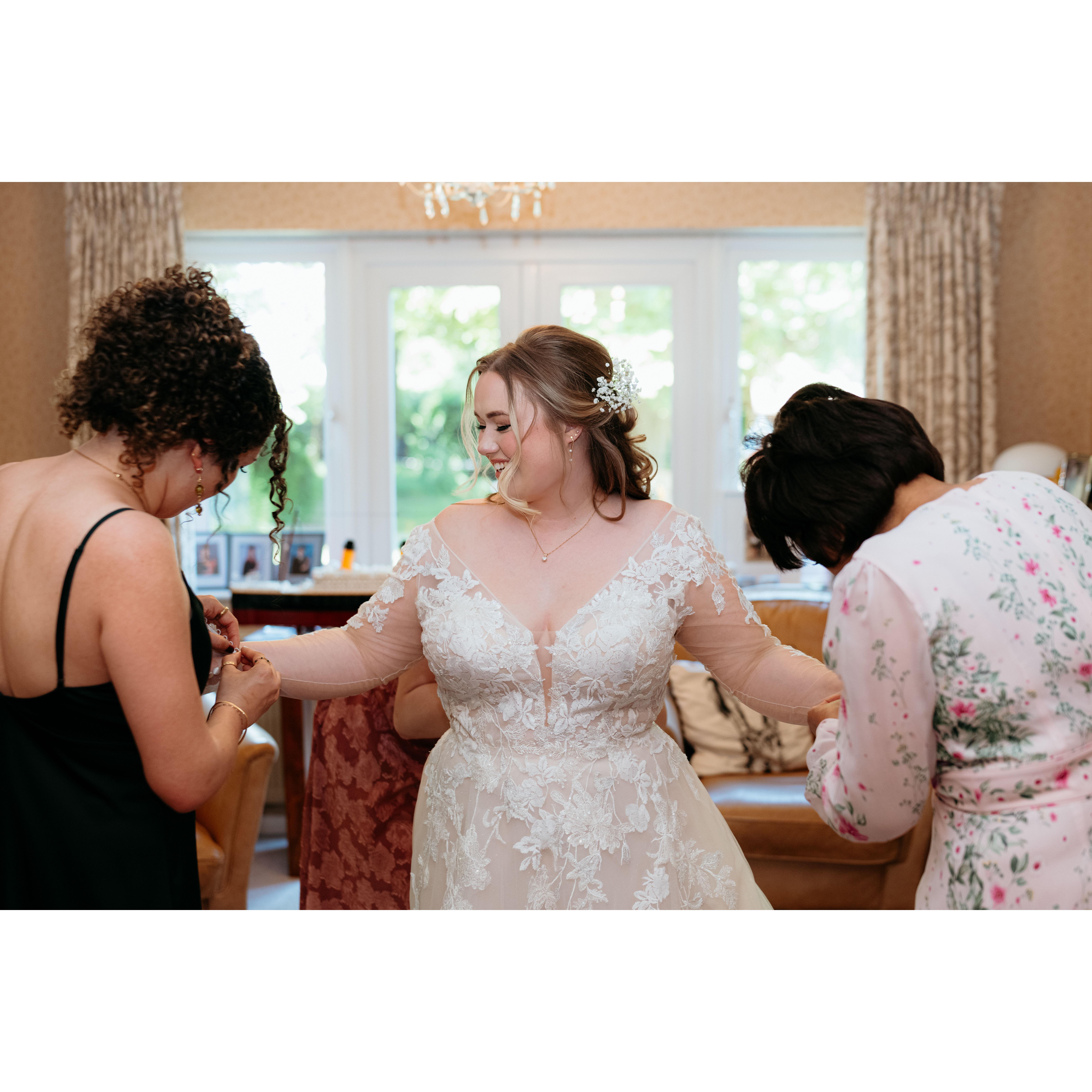 Ladies getting ready