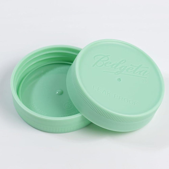 Yodecy 8 Pack Green Regular Mouth Mason Jar Lids, Plastic Mason Jar Lids Fit Ball, Kerr and More, One-piece Lid without Silicone Ring (Green)