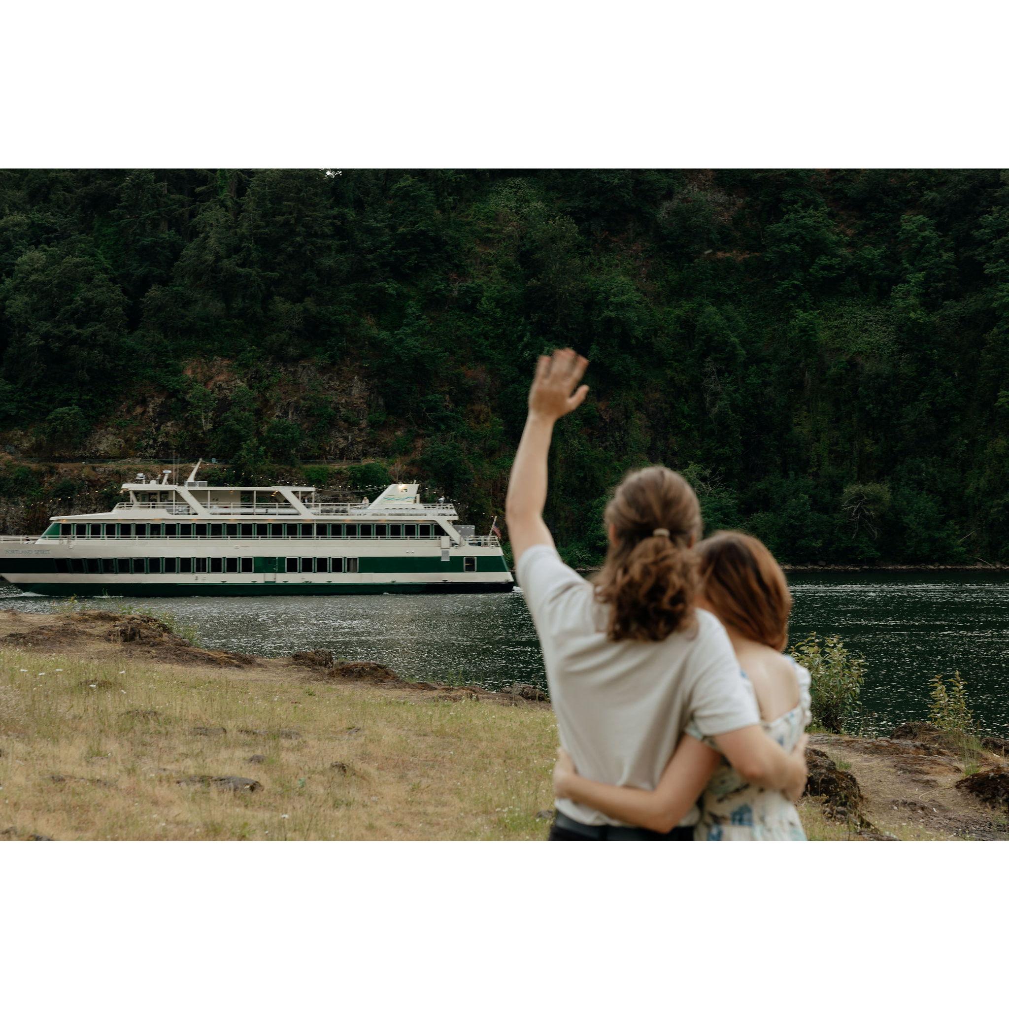 Hello boat.