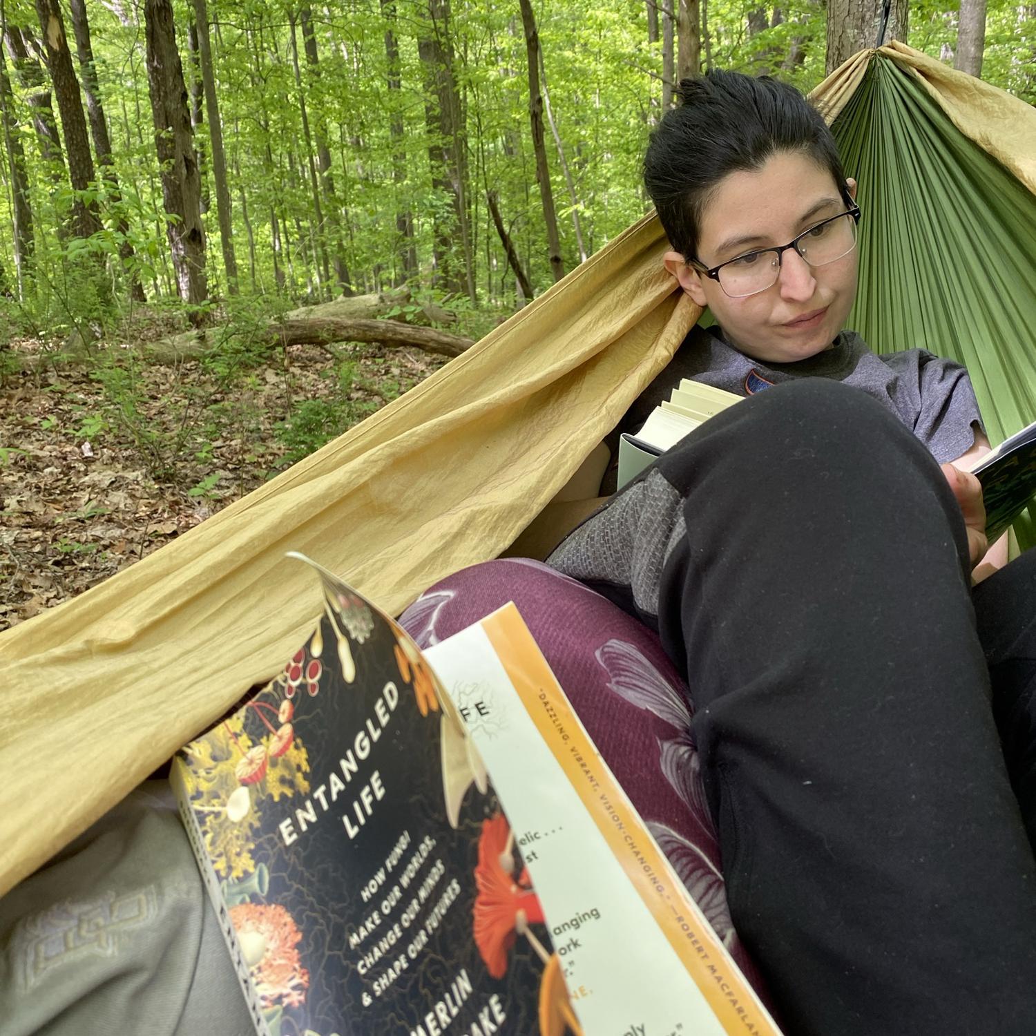Alex has introduced Elissa to the hammock life