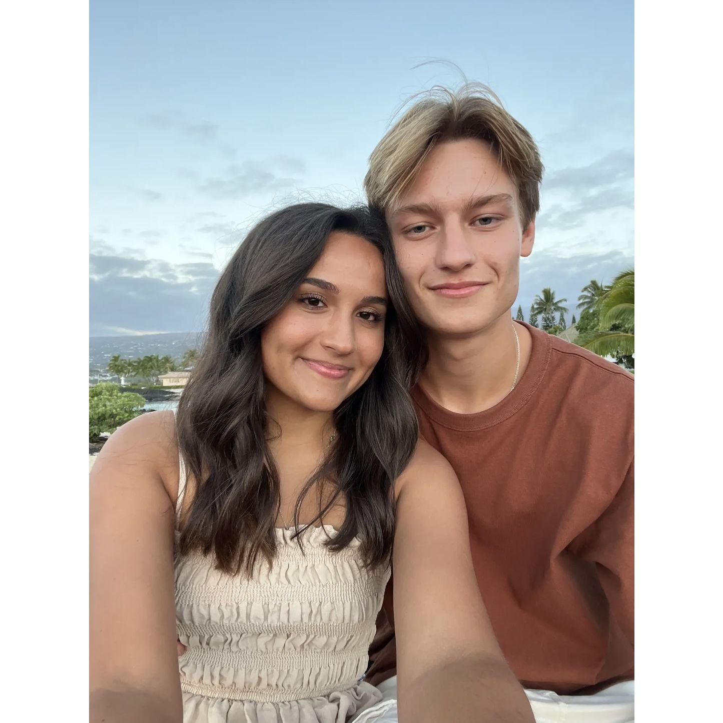 After our missions trip we had a debrief time in Kona. There we started dating March 10th, 2023!
Na de uitzending hadden we debrief in Kona. Hier begonnen we met daten op 10 Maart 2023.