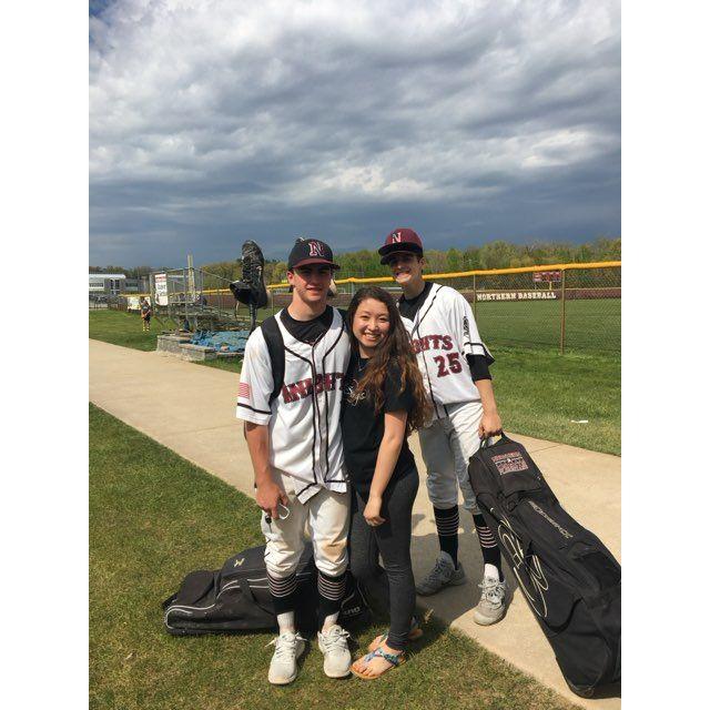 Selena would go to Bob's baseball games ⚾