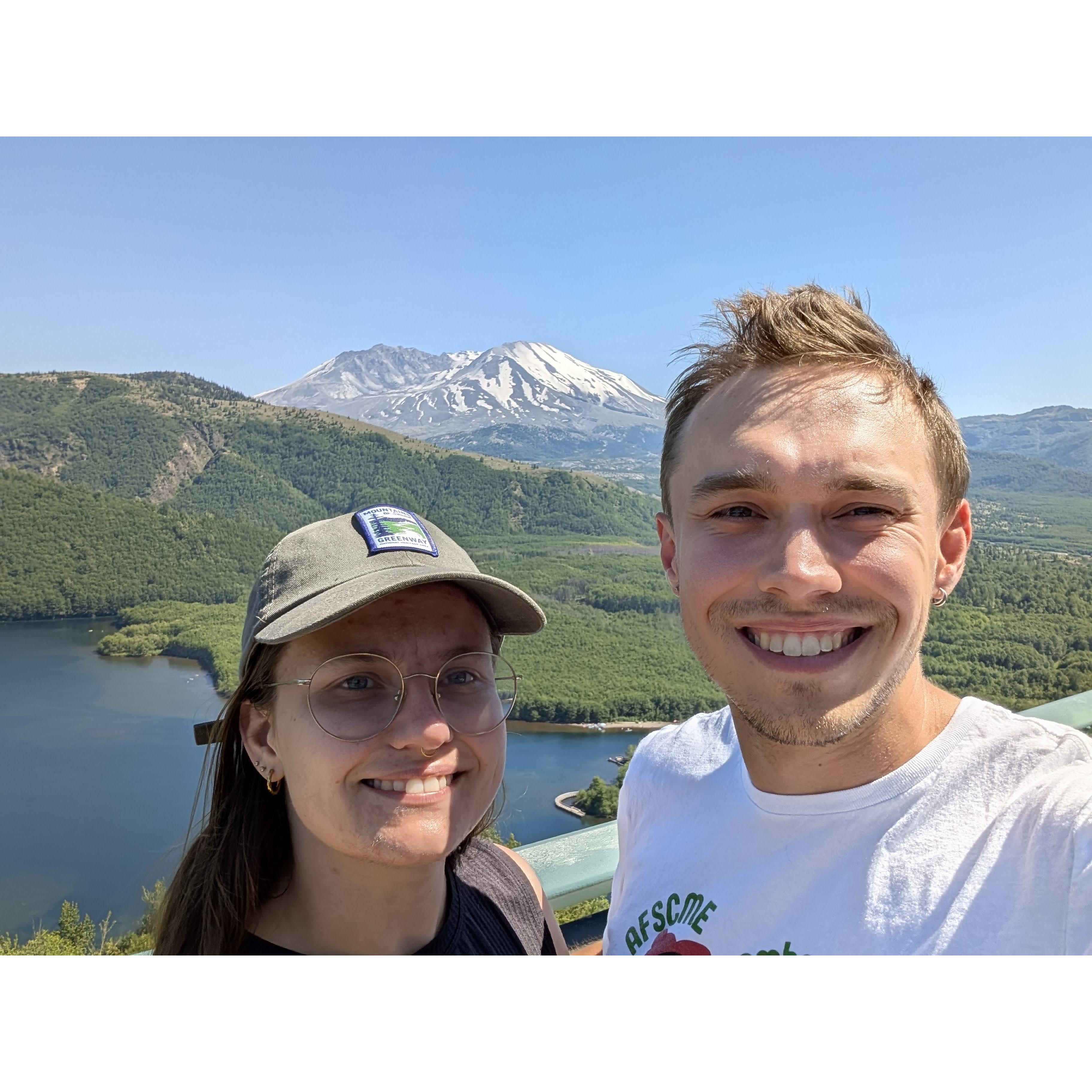 visiting the Mt St Helens overlook